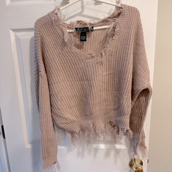 Forever 21 Sweaters - Distressed sweater